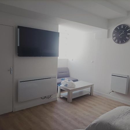 7 Minutes De L'Aeroport Cdg 5 Bed and Breakfast Thieux  Eksteriør billede